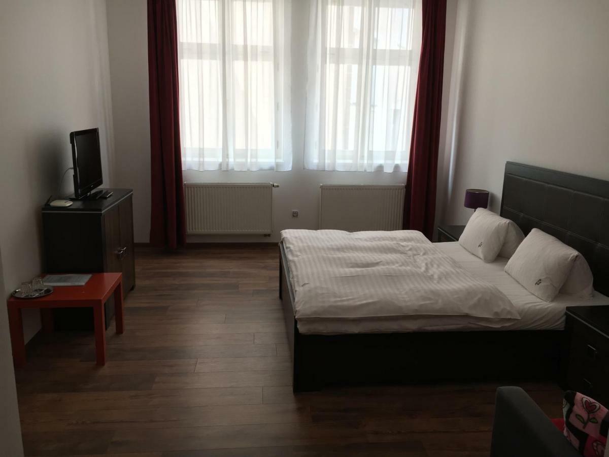 Villa Dino Marianske Lazne Luaran gambar